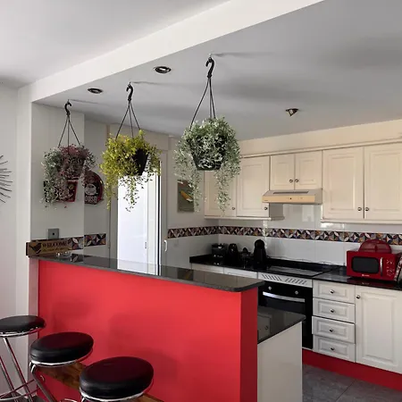 Apartment Rosaleda Locdenia *